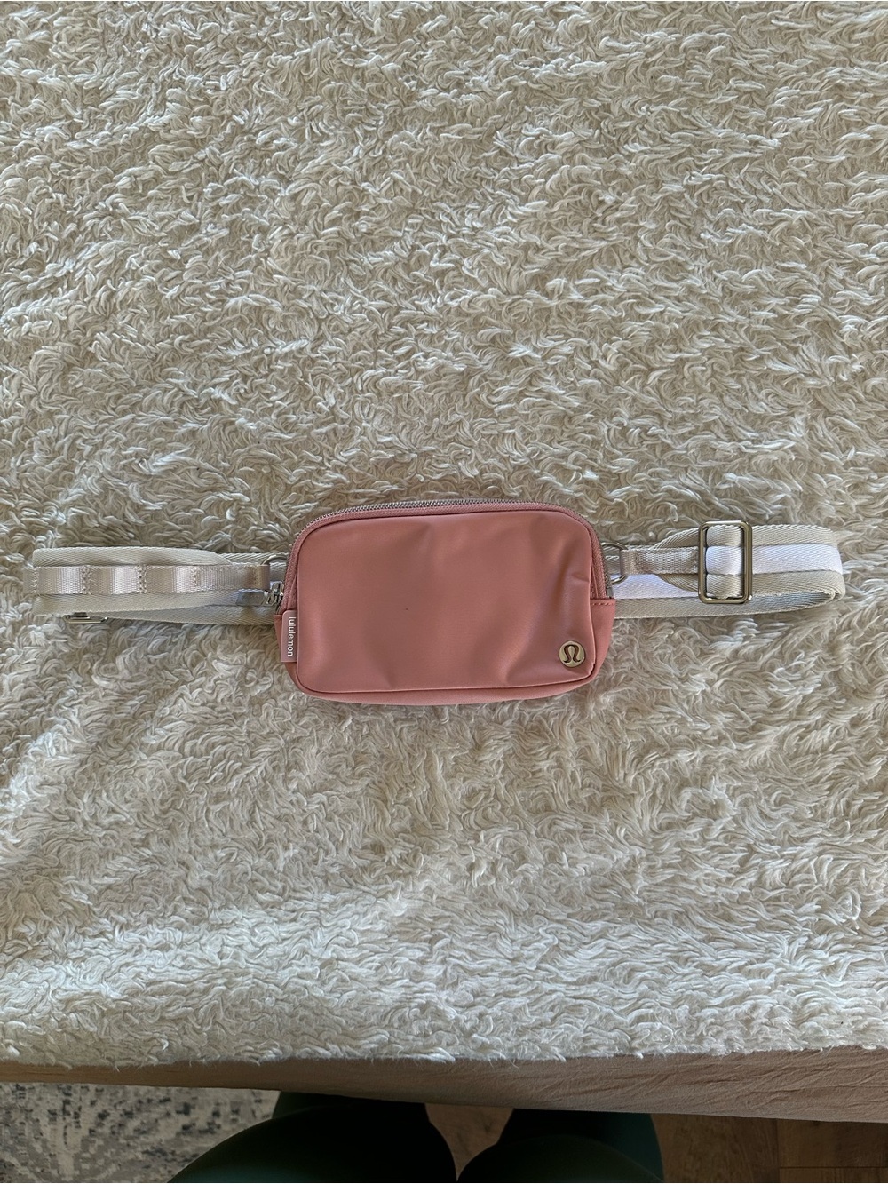 lululemon athletica Pink Crossbody Belt Bag - Picture 3 of 9
